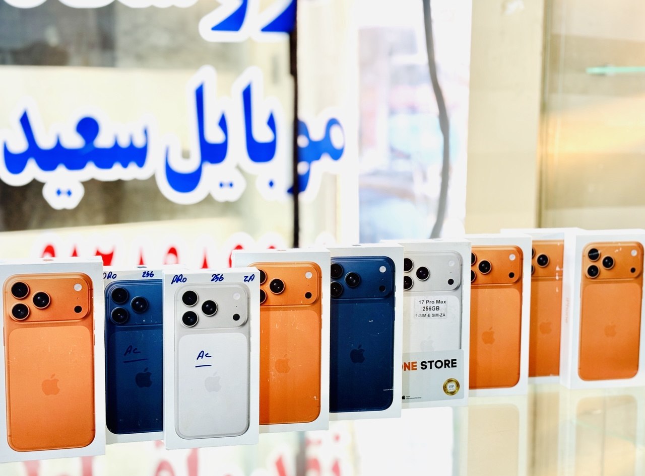 نمای داخلی فروشگاه موبایل سعید و تحویل گوشی در بندرکنگان و بوشهر